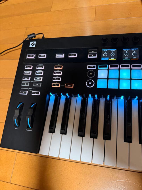 Midi Keyboard Pad Novation 49Sl Mkiii