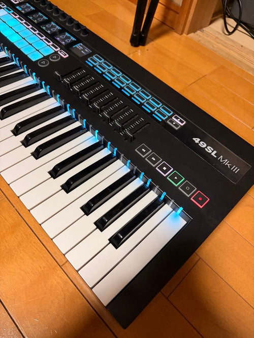 Midi Keyboard Pad Novation 49Sl Mkiii