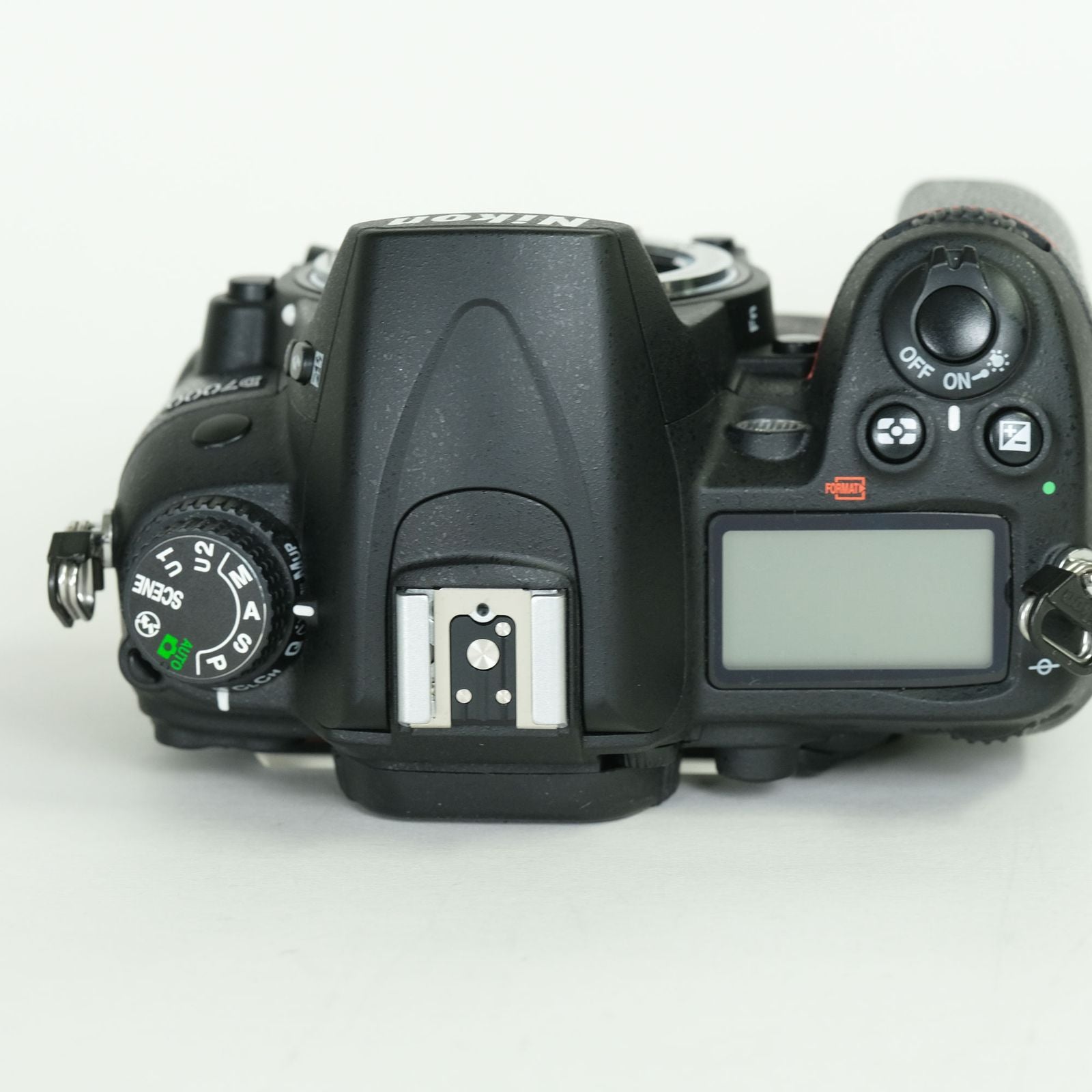 Nikon Digital Slr 8,935 2 D7000 F