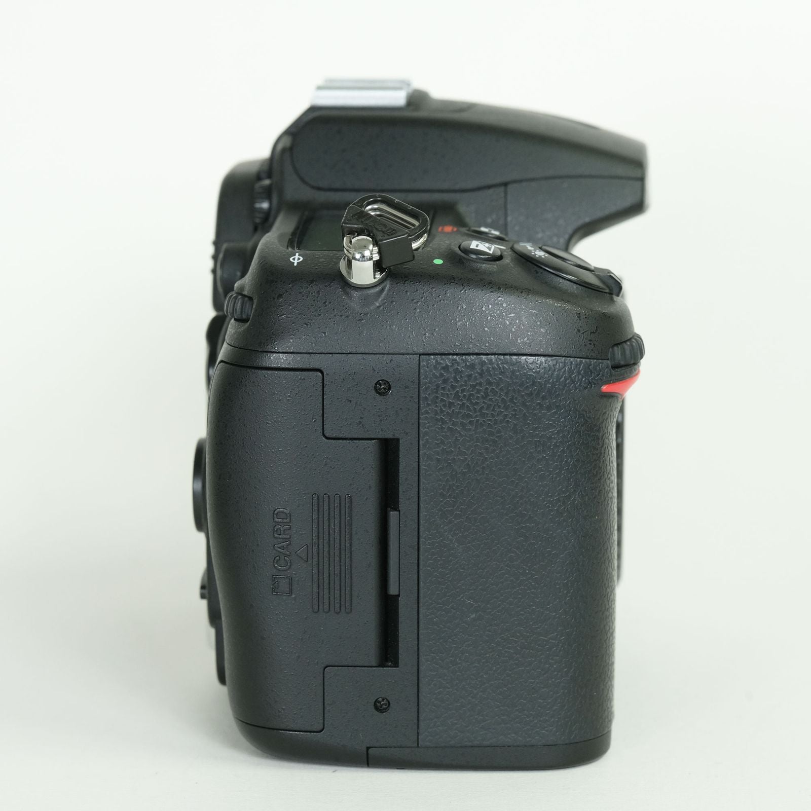 Nikon Digital Slr 8,935 2 D7000 F