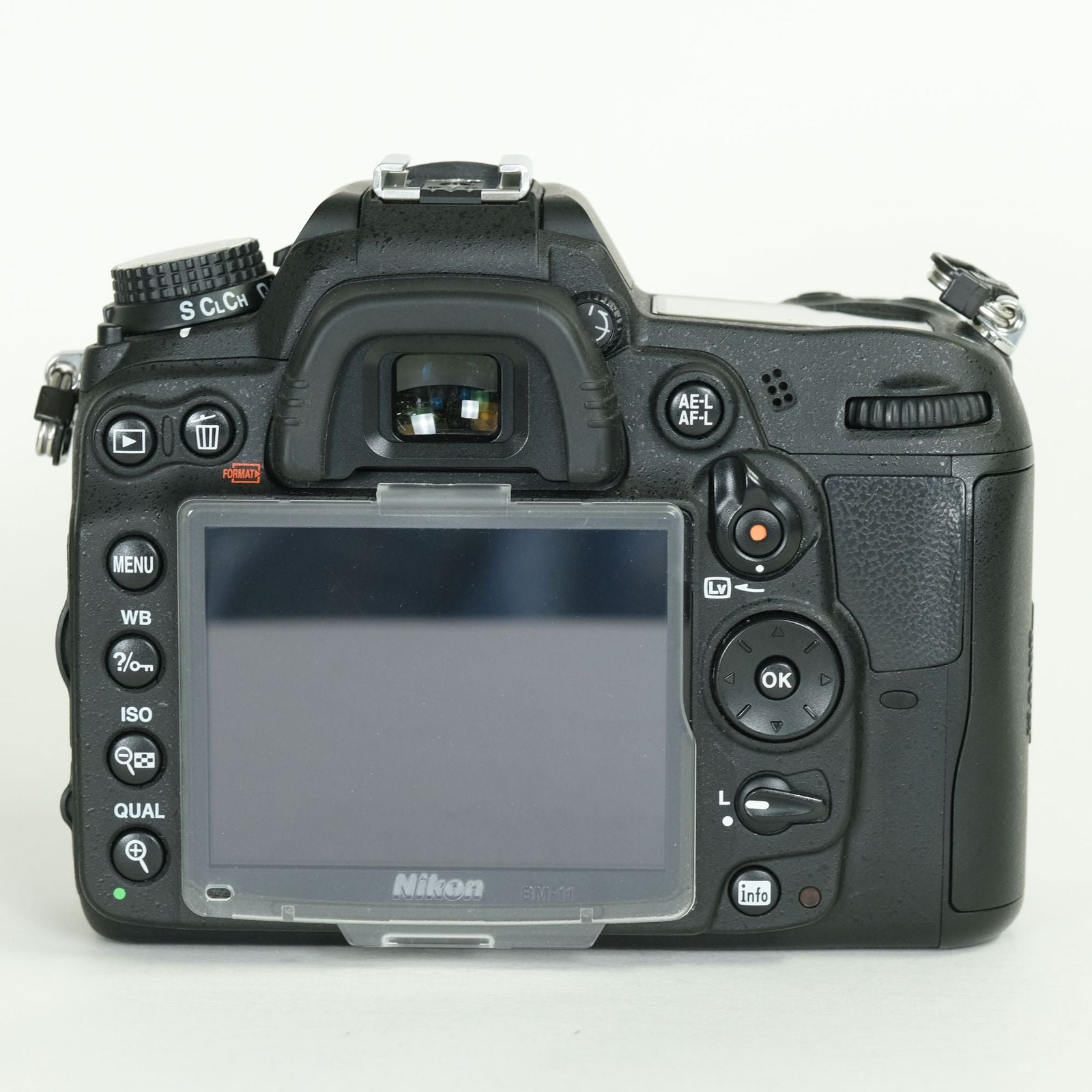 Nikon Digital Slr 8,935 2 D7000 F