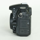 Nikon Digital Slr 8,935 2 D7000 F