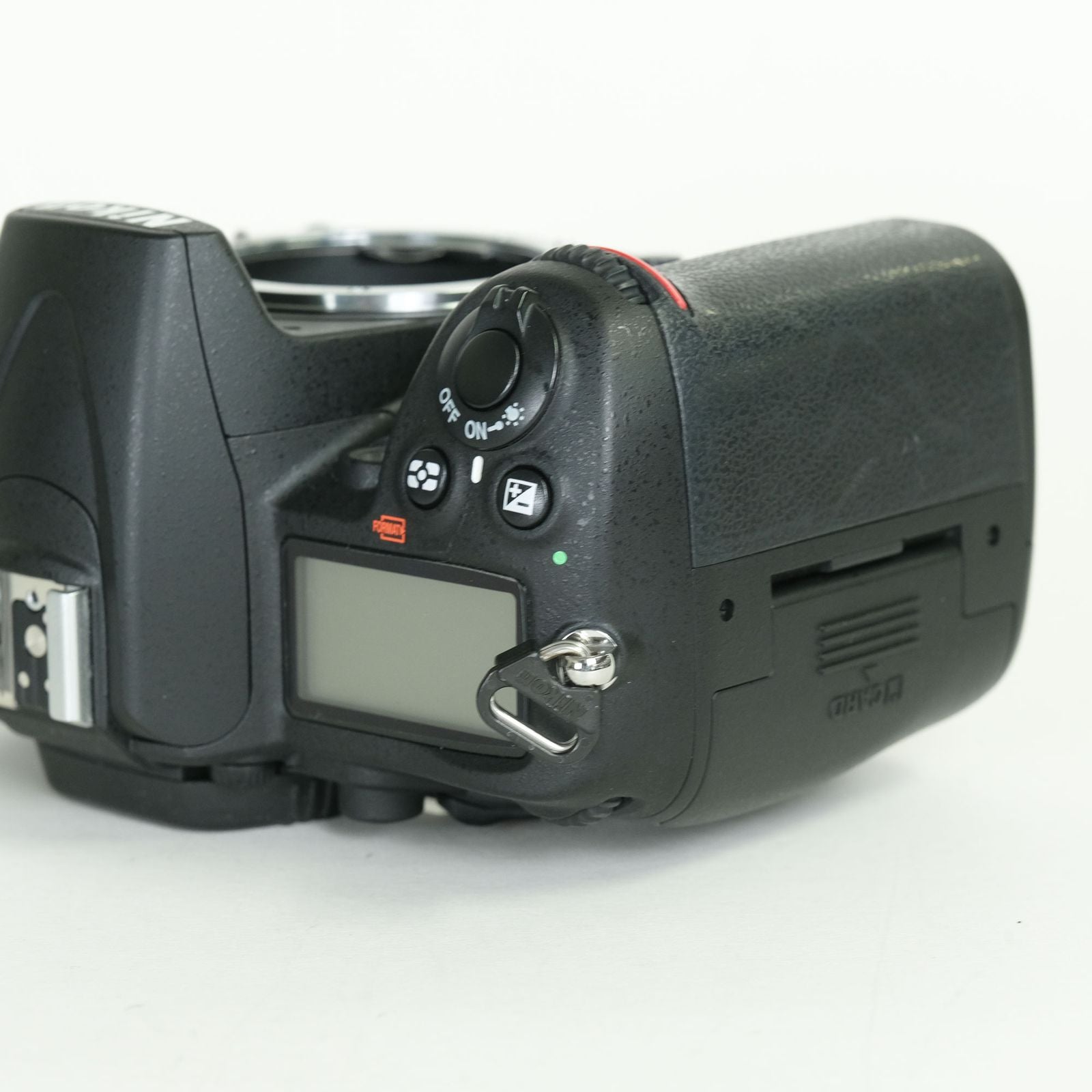 Nikon Digital Slr 8,935 2 D7000 F
