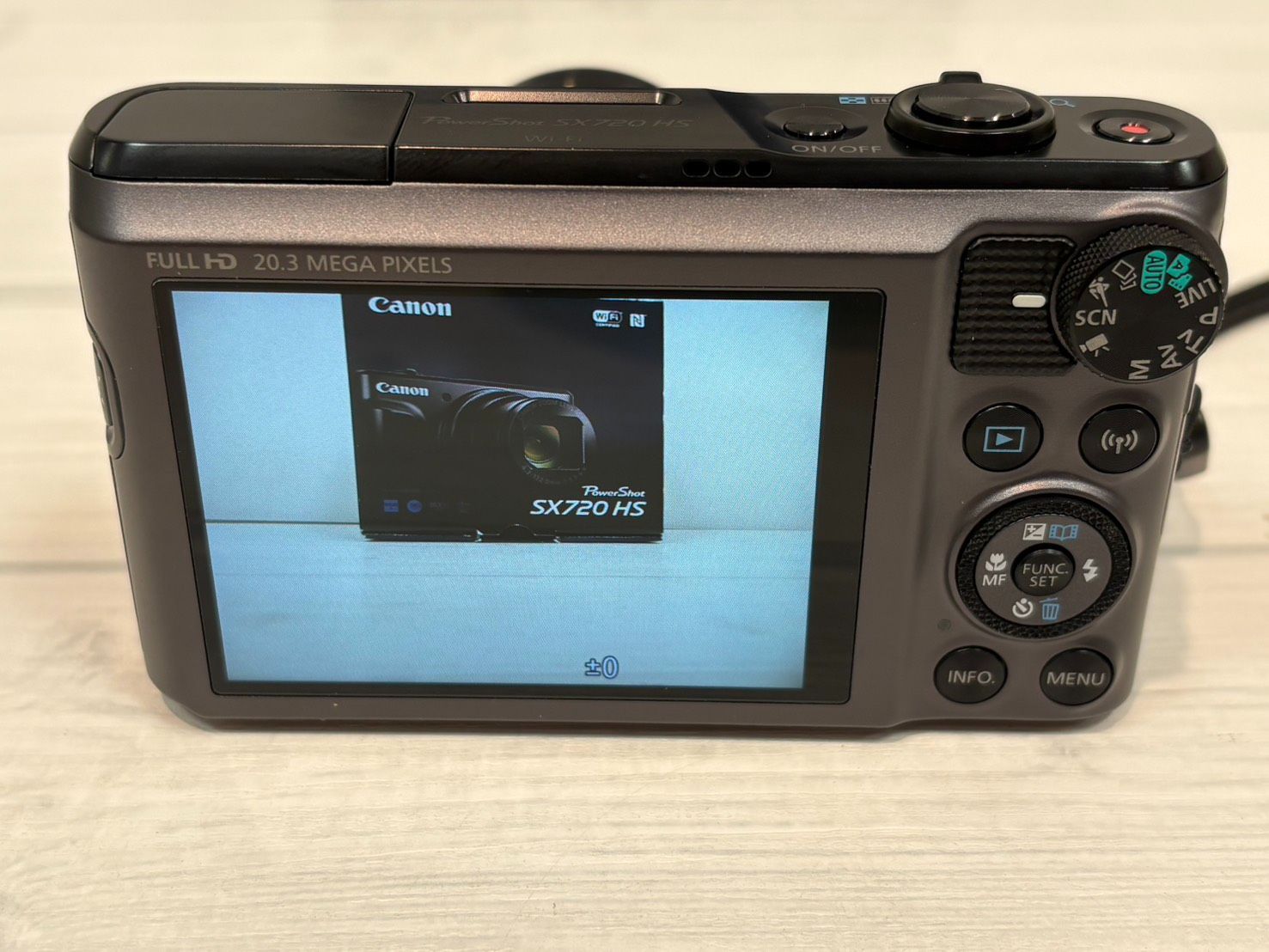 Canon Compact Digital Camera Powershot Sx720 Hs 23815Ty E20
