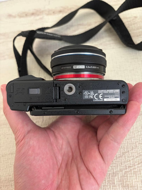 Olympus Mirrorless Interchangeable Lens Cameras Pen Lite E-Pl6 Ez