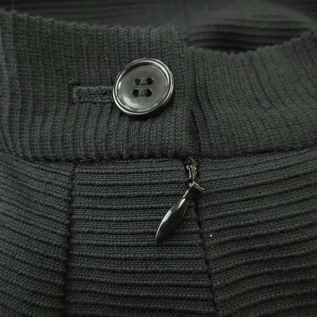 Yves Saint Laurent Tight Skirt 9 /Np Ece005