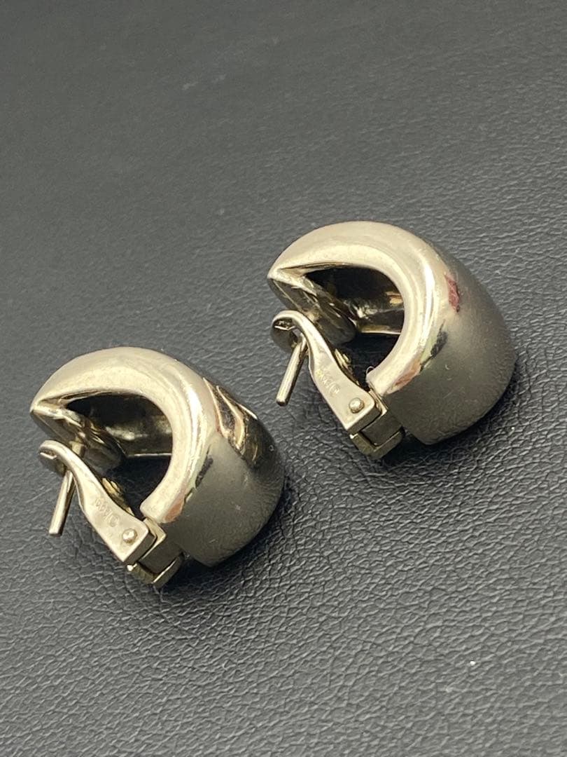 Cartier Earrings (Pairs) 750