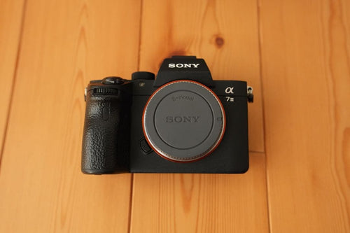 Sony Mirrorless Interchangeable Lens Cameras 7Iii Minolta