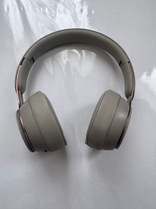 Beats By Dr. Dre Wireless Headphones Solo Pro