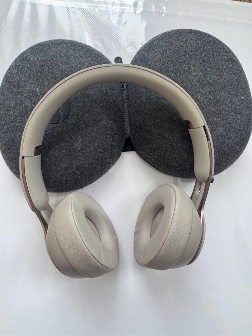 Beats By Dr. Dre Wireless Headphones Solo Pro