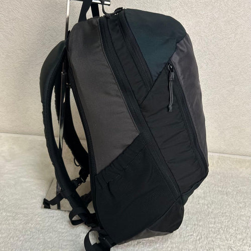 Arc'Teryx Backpack Mantis 26 Dark Crazy