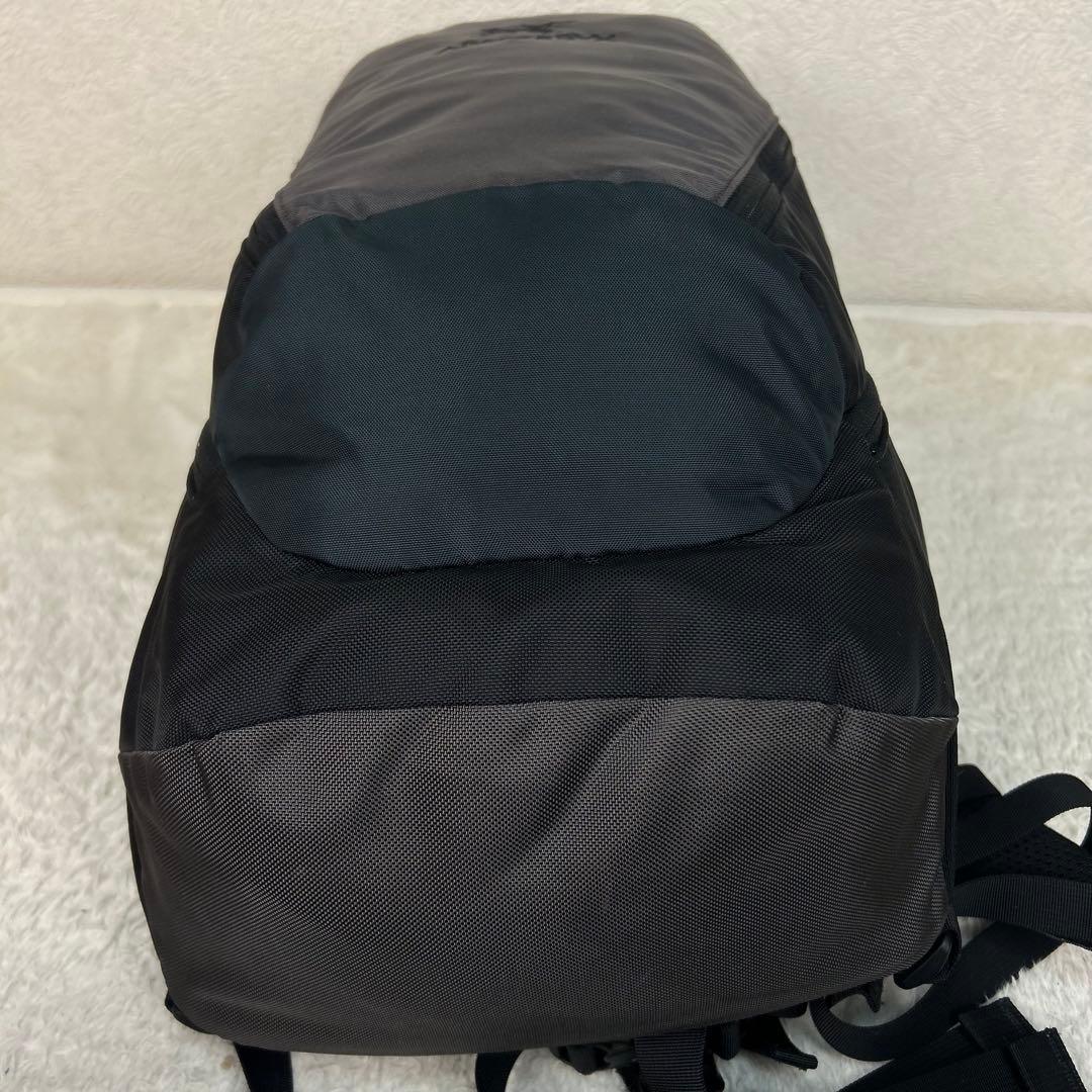 Arc'Teryx Backpack Mantis 26 Dark Crazy