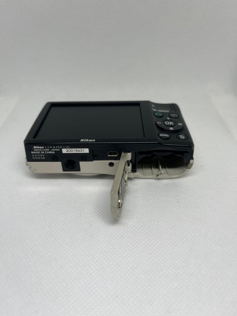 Compact Digital Cameras Nikon Coolpix L22 3