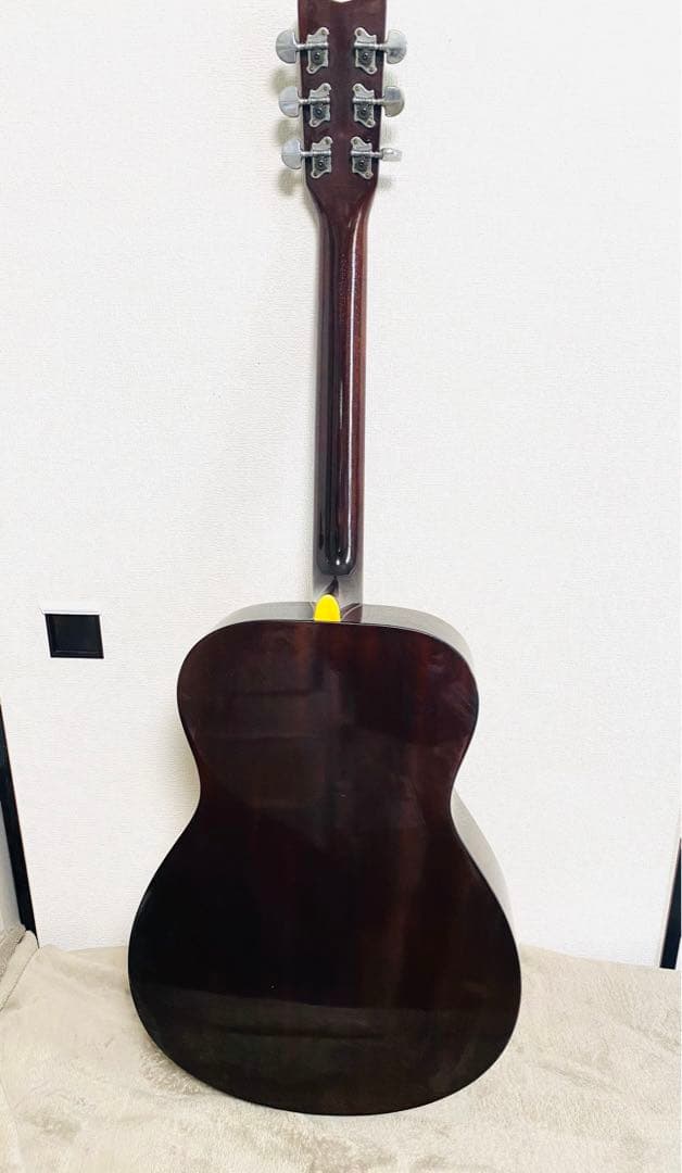 Yamaha Acoustic Guitar Fg-122
