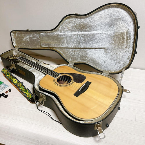 Yamaha Acoustic Guitars L-6