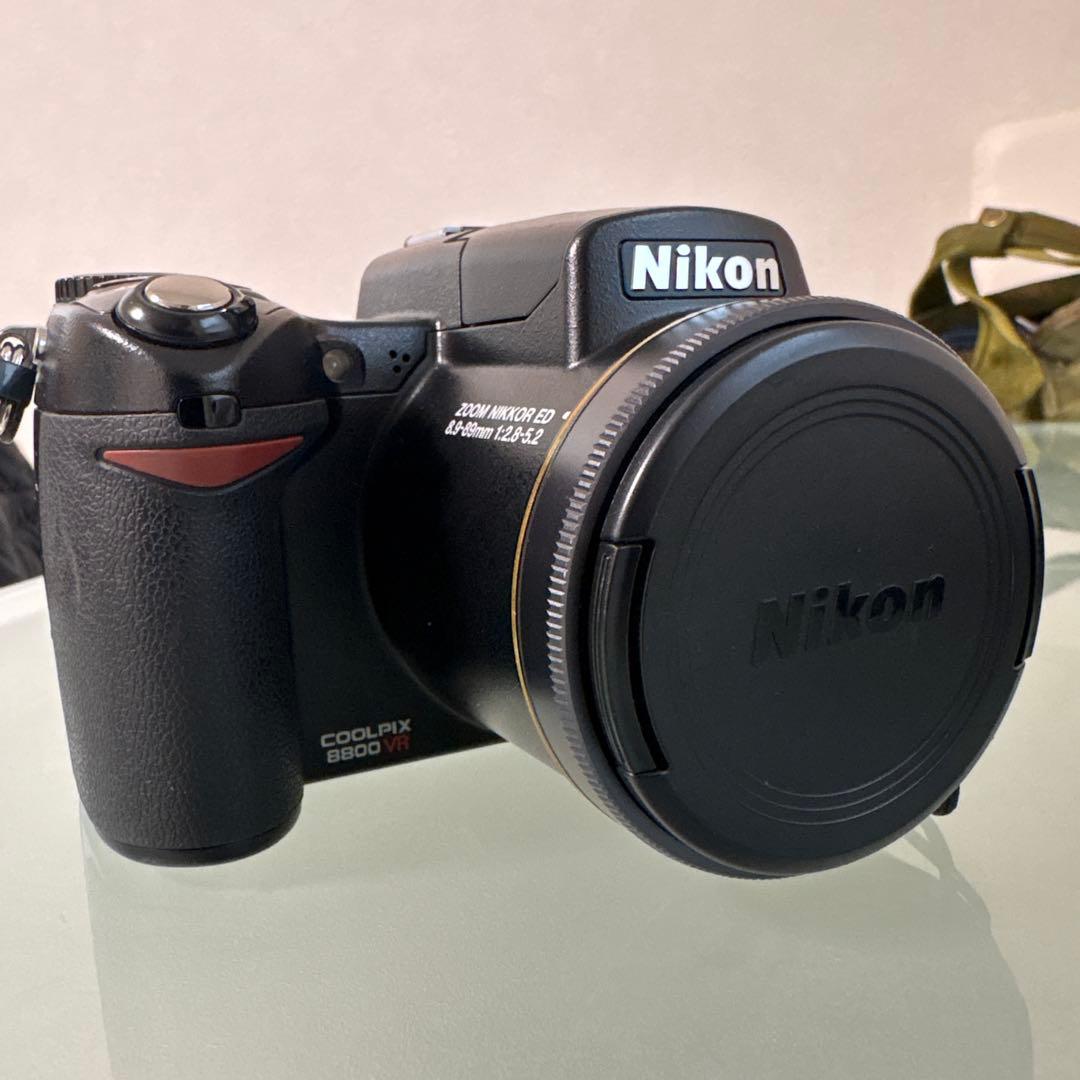 Nikon Compact Digital Camera Coolpix8800Vr 10