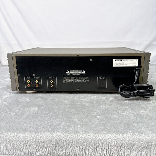 Teac Cd, Md Cassette Decks E24 V-8000S 3