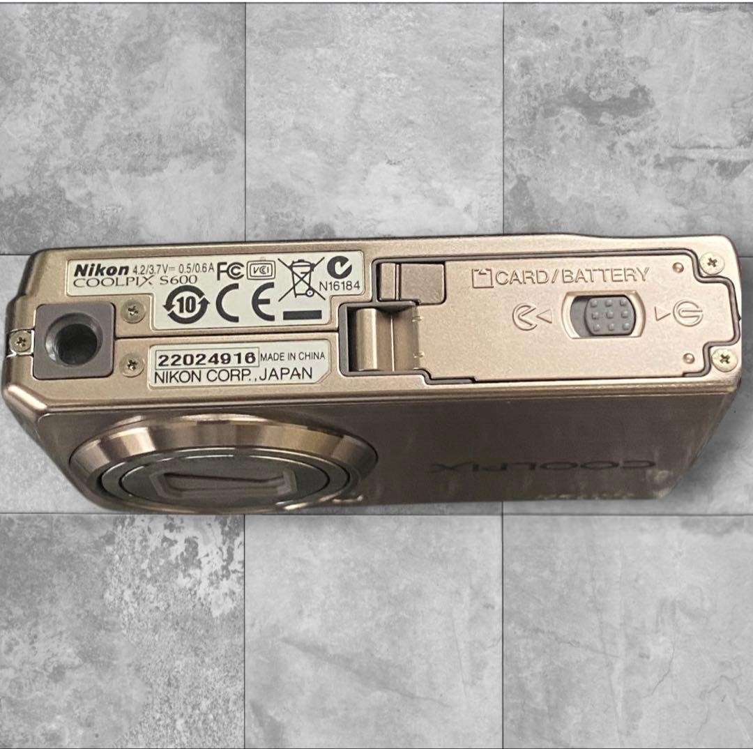 Nikon Compact Digital Camera Coolpix S600