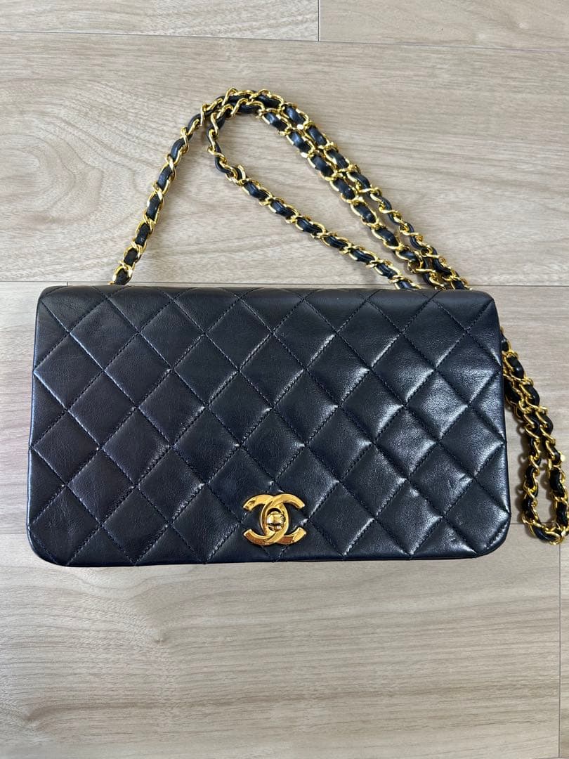 Chanel Shoulder Bags