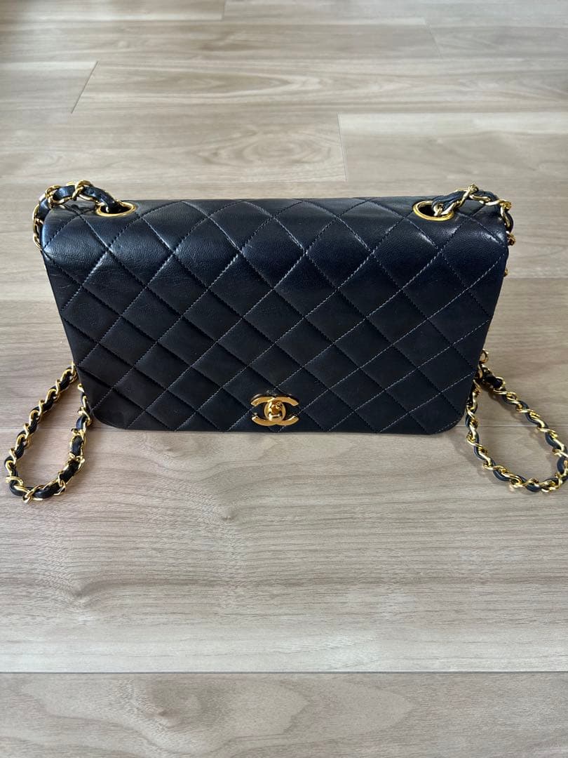 Chanel Shoulder Bags