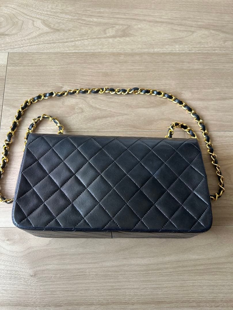 Chanel Shoulder Bags