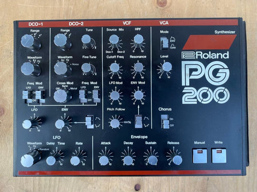 Roland Analog Synthesizer Pg200