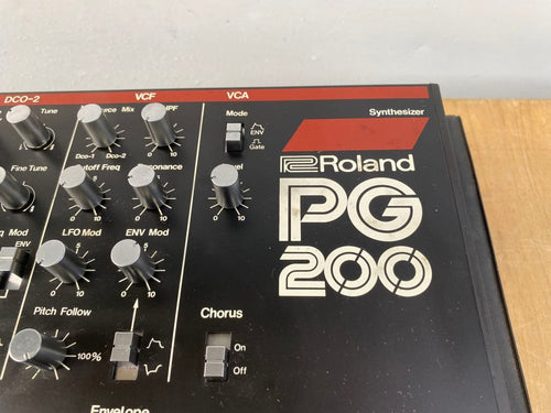 Roland Analog Synthesizer Pg200