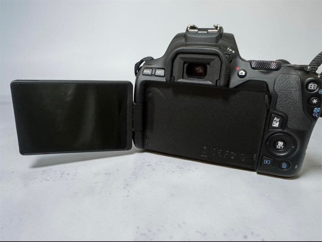 Canon Digital Slrs Eos Kiss10