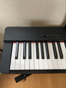Yamaha Keyboards Digital Pianos P-225B