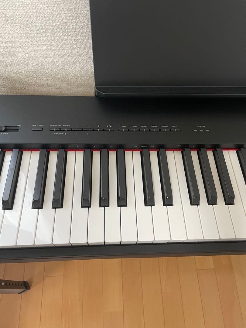 Yamaha Keyboards Digital Pianos P-225B