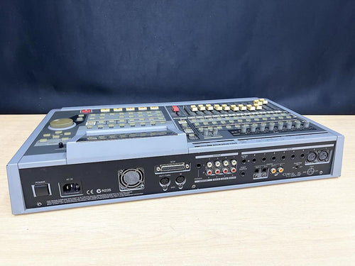 Multi -Track Recorder Roland Vs-1680
