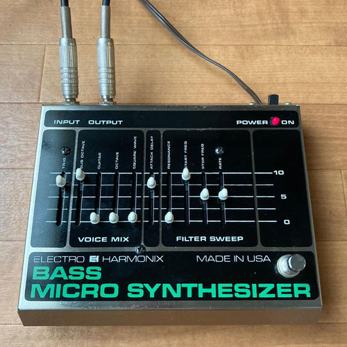 Base Effector Electro-Harmonix Bass Micro Synthesizer