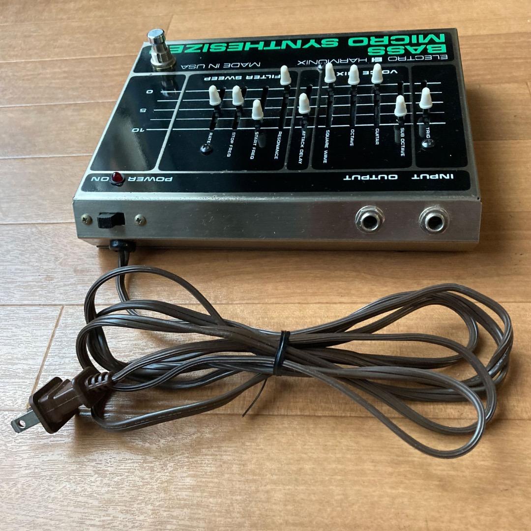 Base Effector Electro-Harmonix Bass Micro Synthesizer