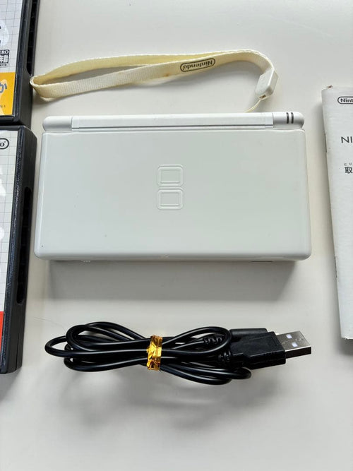 Nintendo Ds Consoles Lite)