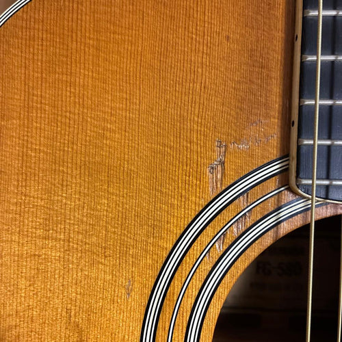 Yamaha Acoustic Guitars F 580