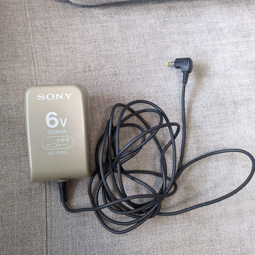 Sony Cassette Player Dat Walkman Tcd-D7(
