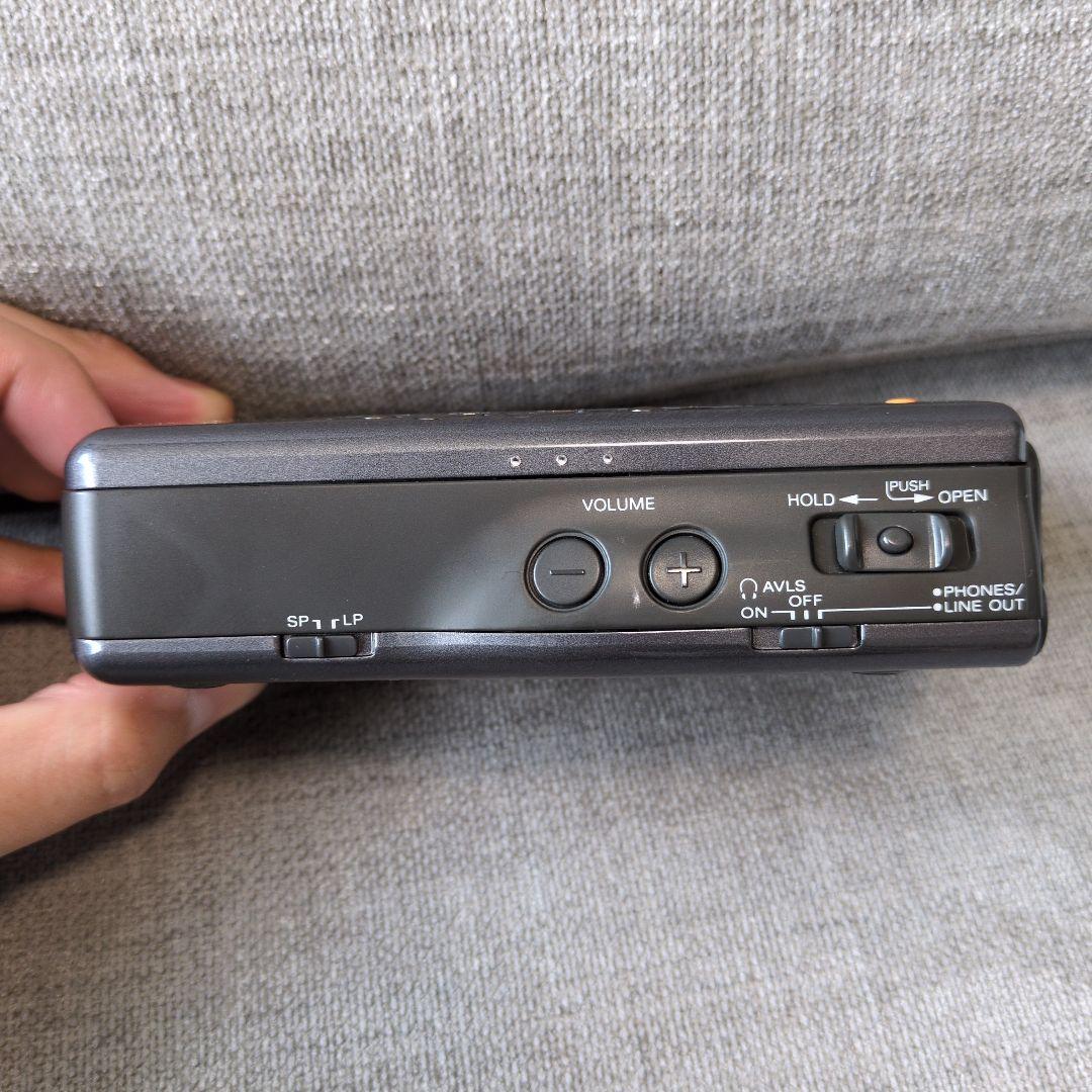 Sony Cassette Player Dat Walkman Tcd-D7(