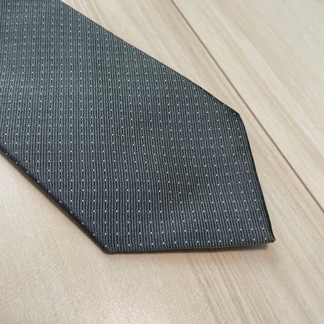 Tiffany Tie