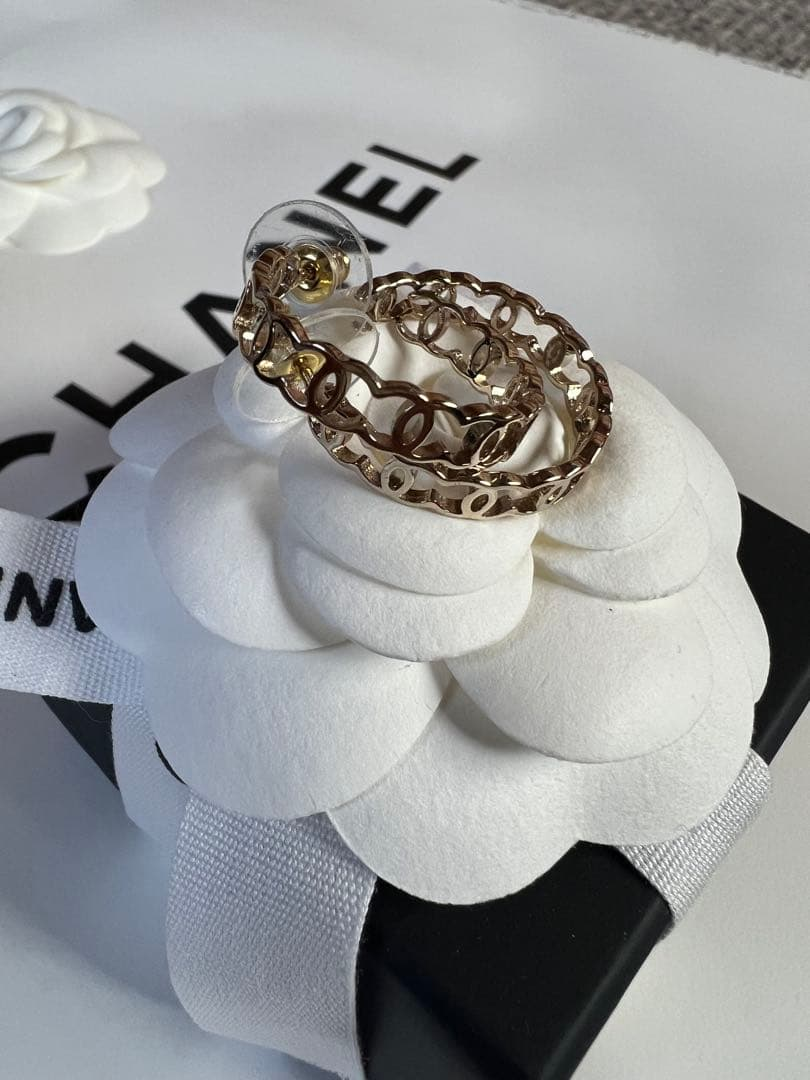 Chanel Earrings (For Both Ears) Cc