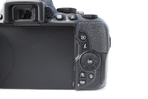 Nikon Digital Slrs D5600 Wi-Fi