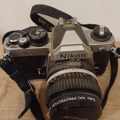 Nikon Slr Camera (Film) Fm2