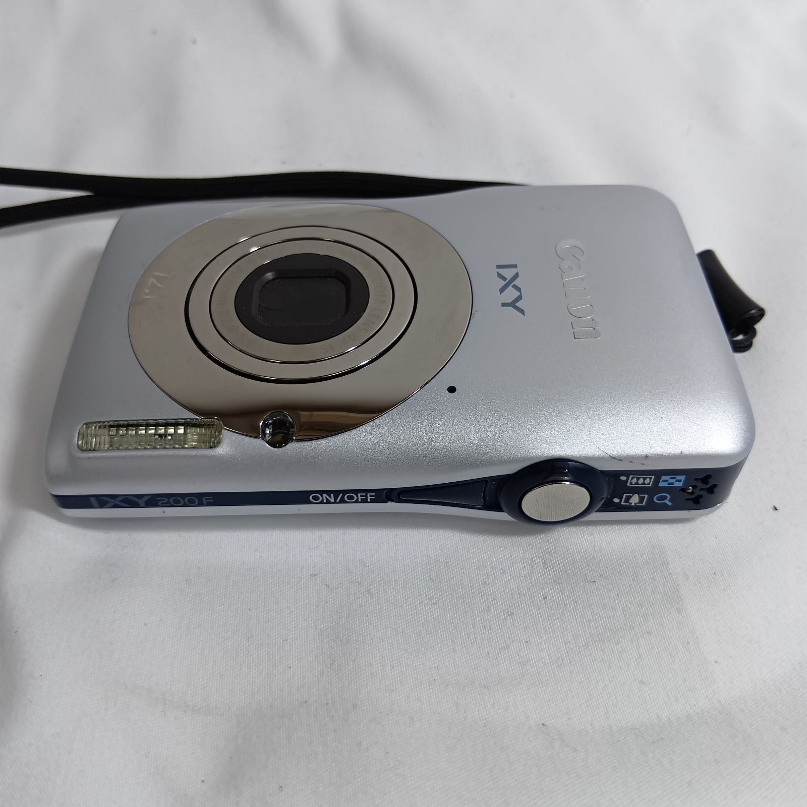Canon Compact Digital Camera N Ixy200F Pc1469