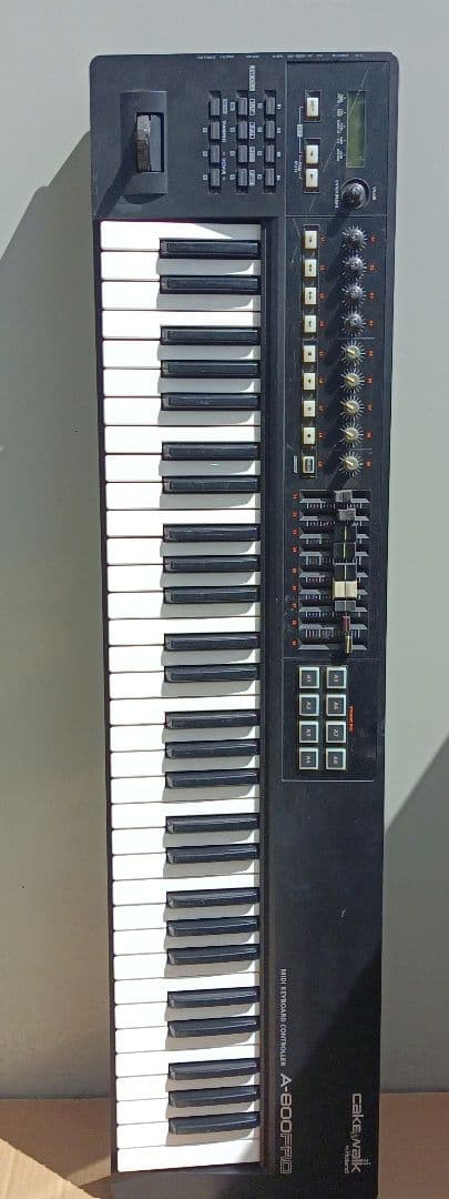 Others Cake Walk Roland A-800Pro