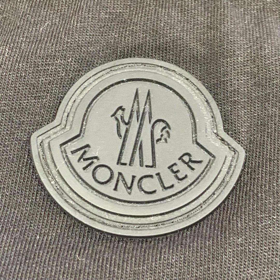 Moncler T -Shirt S 5S327
