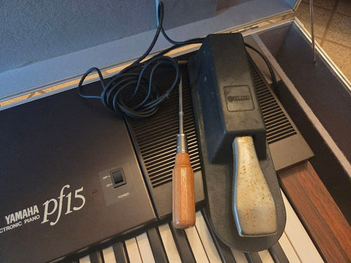 Keyboards Digital Pianos Yamaha Pf-15