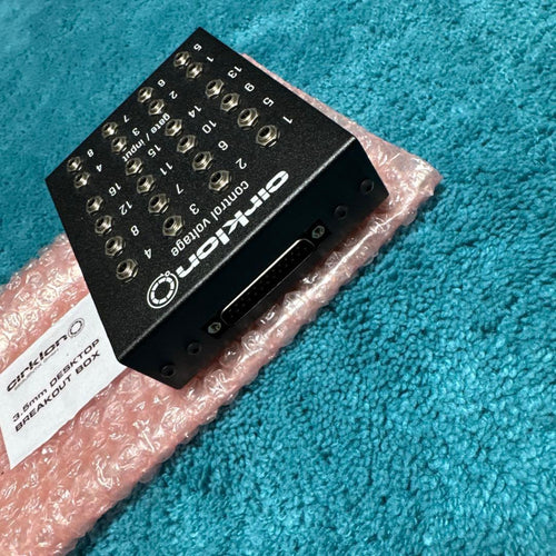 Modular Synthesizers Sequentix Cirklon Desktop Breakout Box
