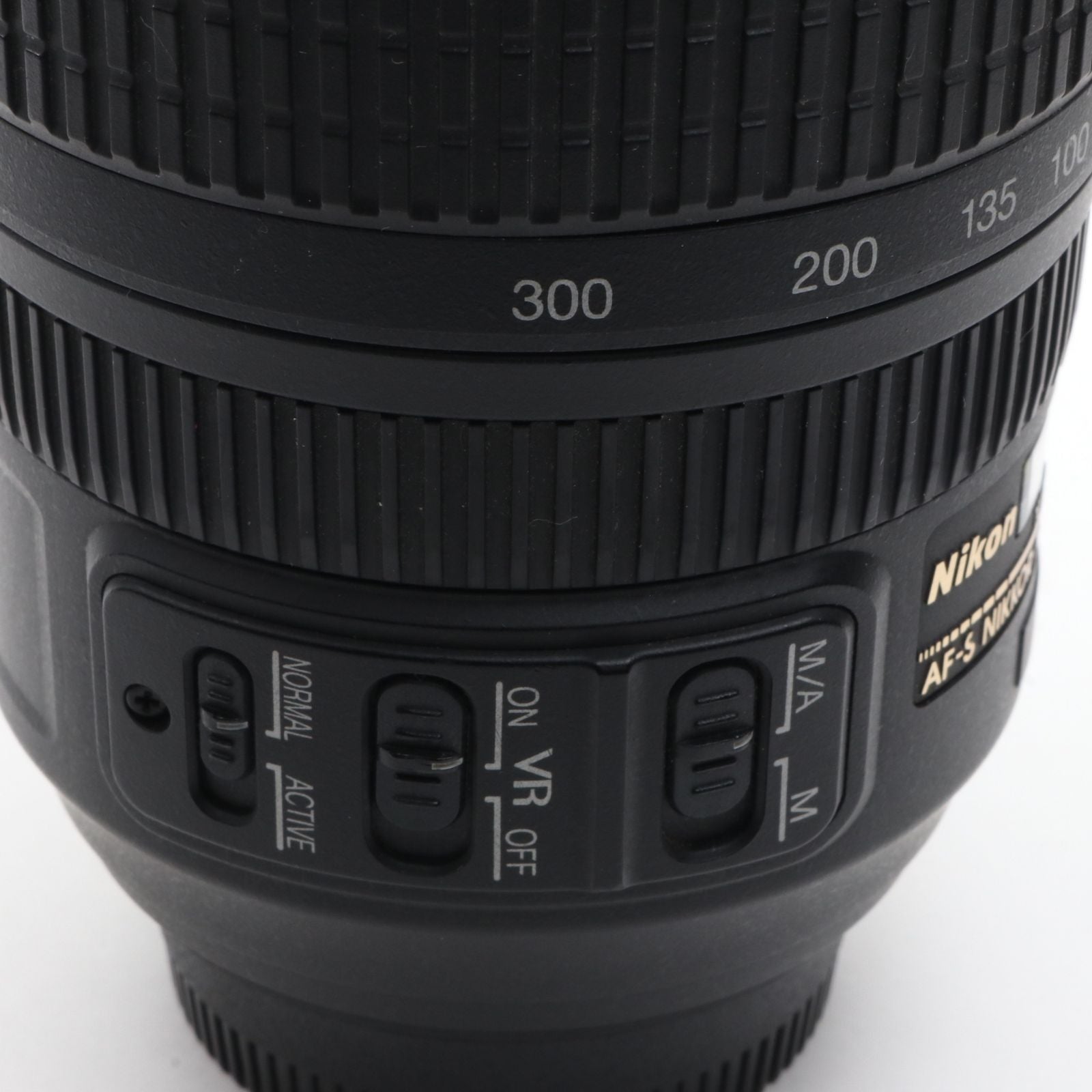 Nikon Lens (Zoom) Af-S Vr Nikkor 70-300Mm F/4.5-5.6G If-Ed F
