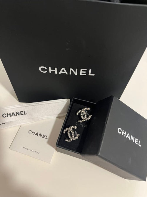 Chanel Clip-On Earrings A20B