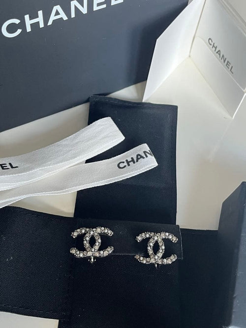 Chanel Clip-On Earrings A20B