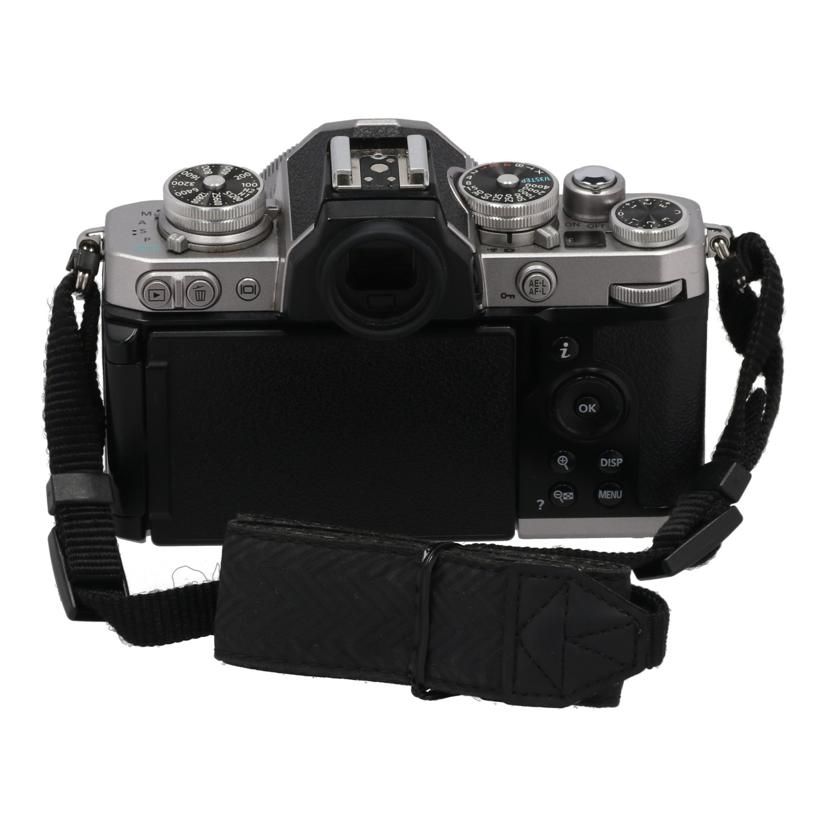 Nikon Mirrorless Interchangeable Lips /Zfc Ab 40